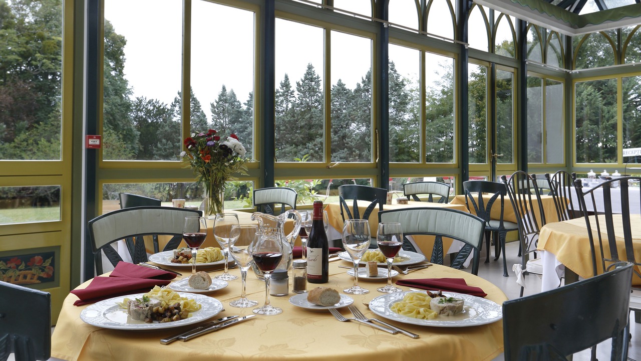 Photo of Others in Cellettes