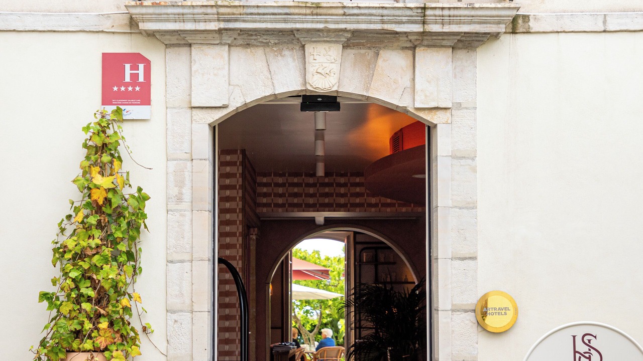 Photo of Bedroom in Biarritz City Centre