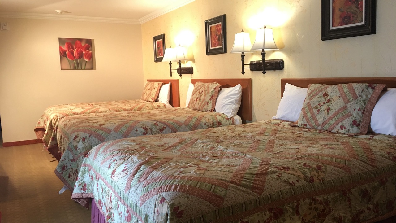 Photo of Bedroom in Oak Harbor