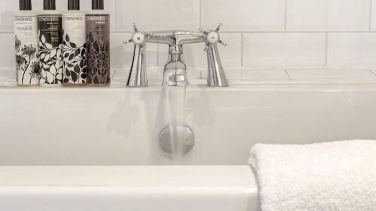 Photo of Others in Rowde