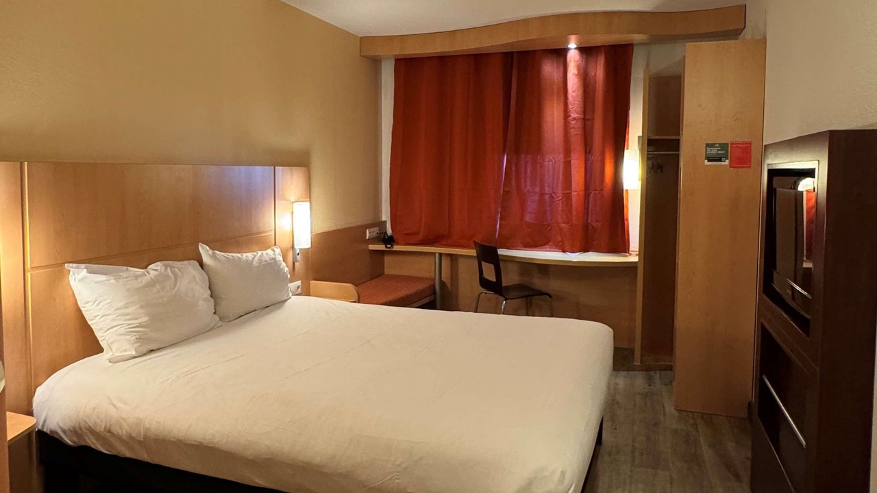 Photo of Bedroom in Istres