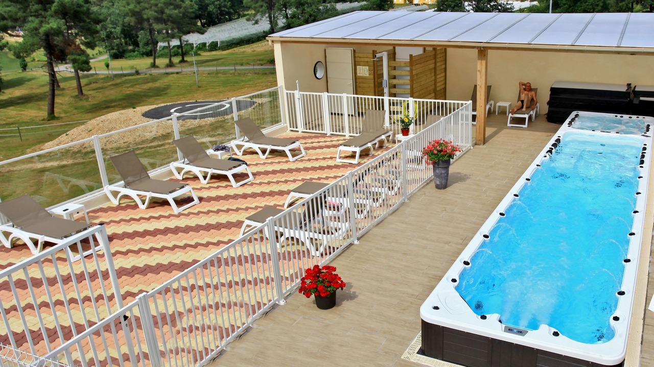 Photo of Patio Balcony in Douville