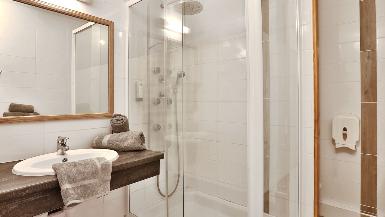 Photo of Bathroom in Douville