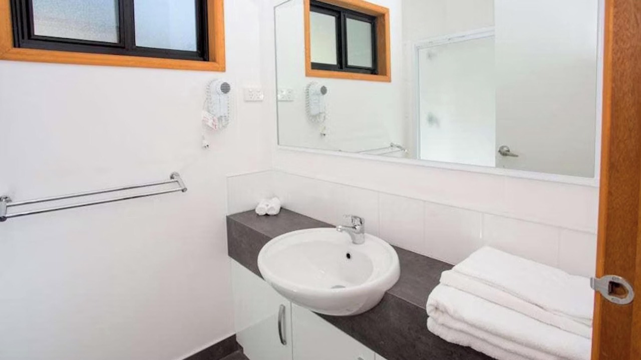 Photo of Bathroom in Renmark