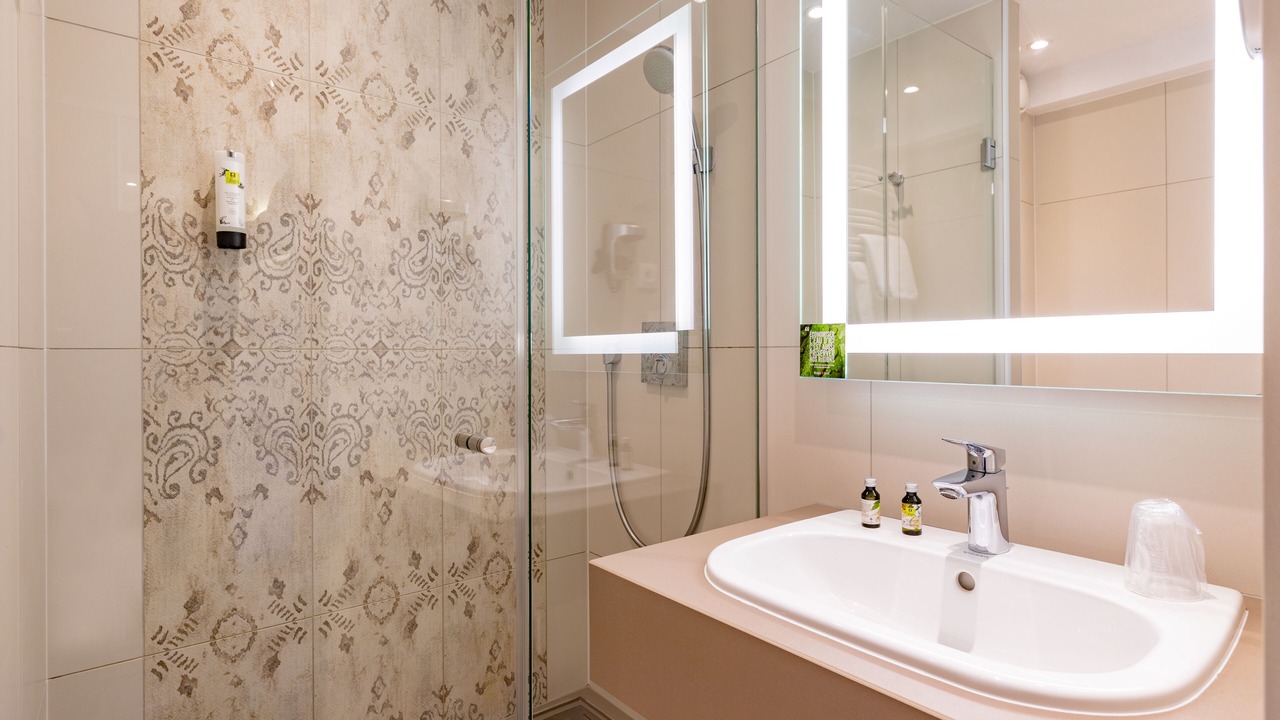 Photo of Others in L'Isle-d'Abeau