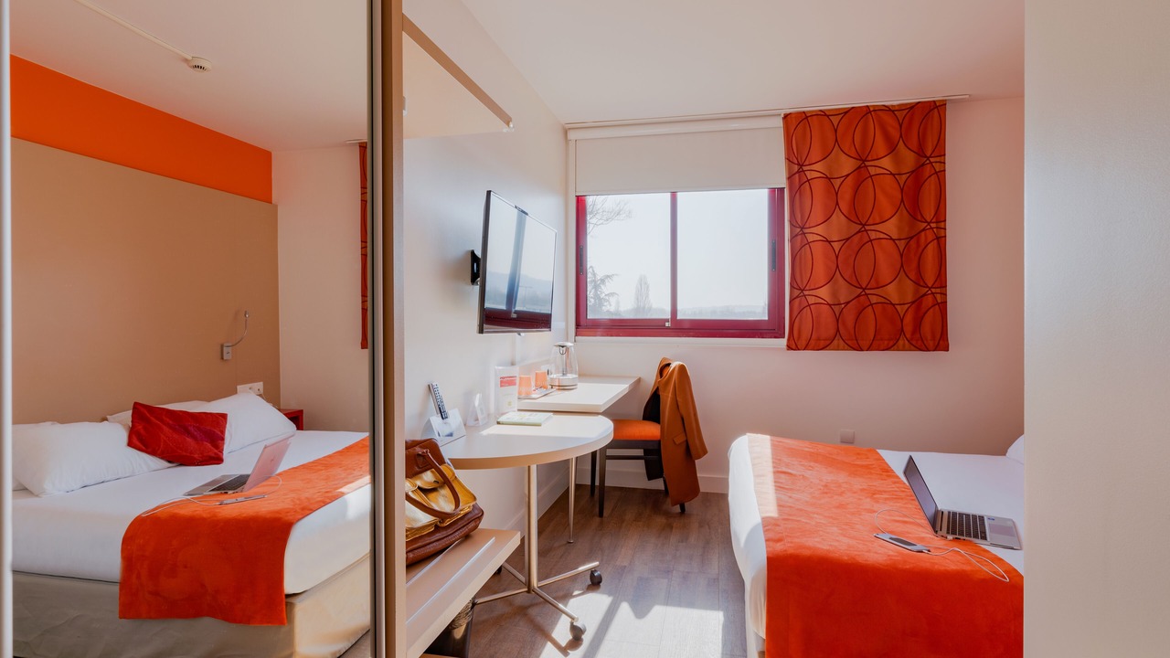 Photo of Bedroom in L'Isle-d'Abeau