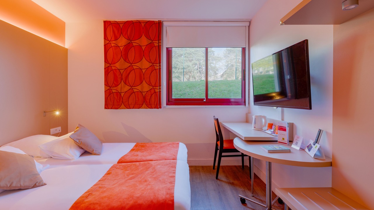 Photo of Bedroom in L'Isle-d'Abeau