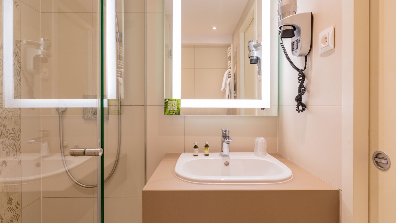 Photo of Others in L'Isle-d'Abeau