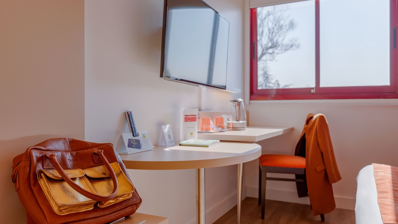 Photo of Bedroom in L'Isle-d'Abeau