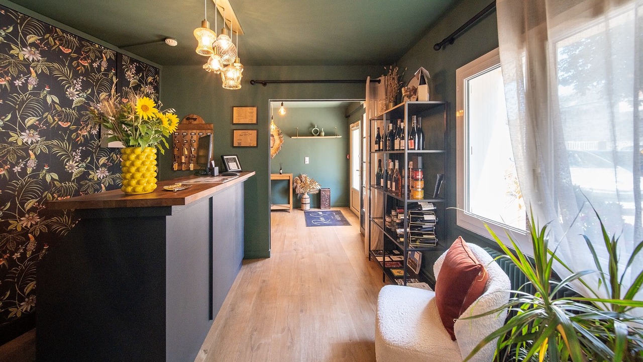 Photo of Others in Chinon