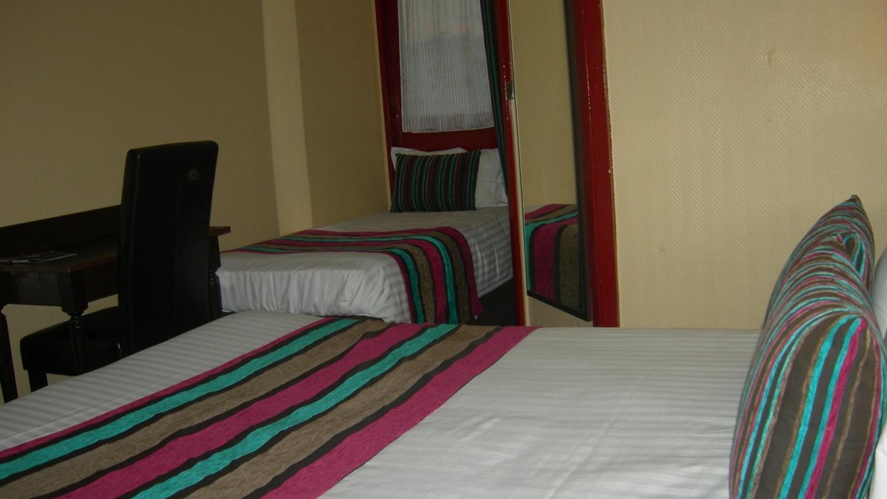 Photo of Bedroom in Mantes-la-Jolie