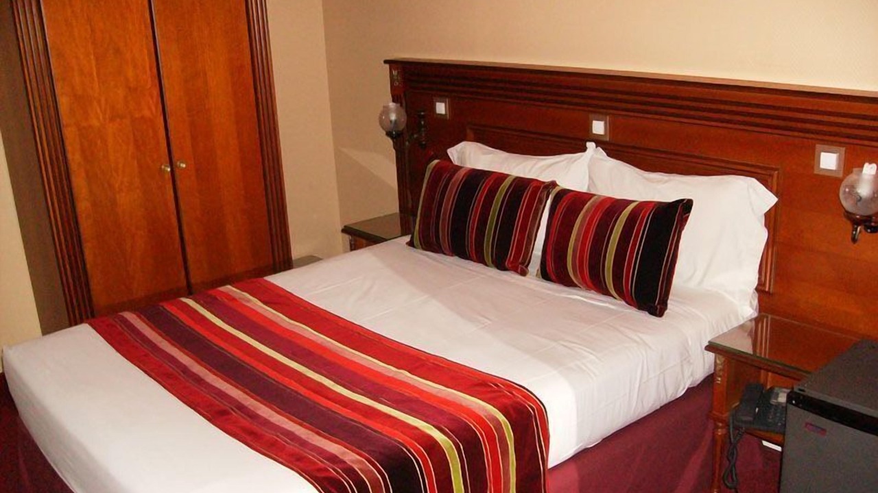 Photo of Bedroom in Mantes-la-Jolie