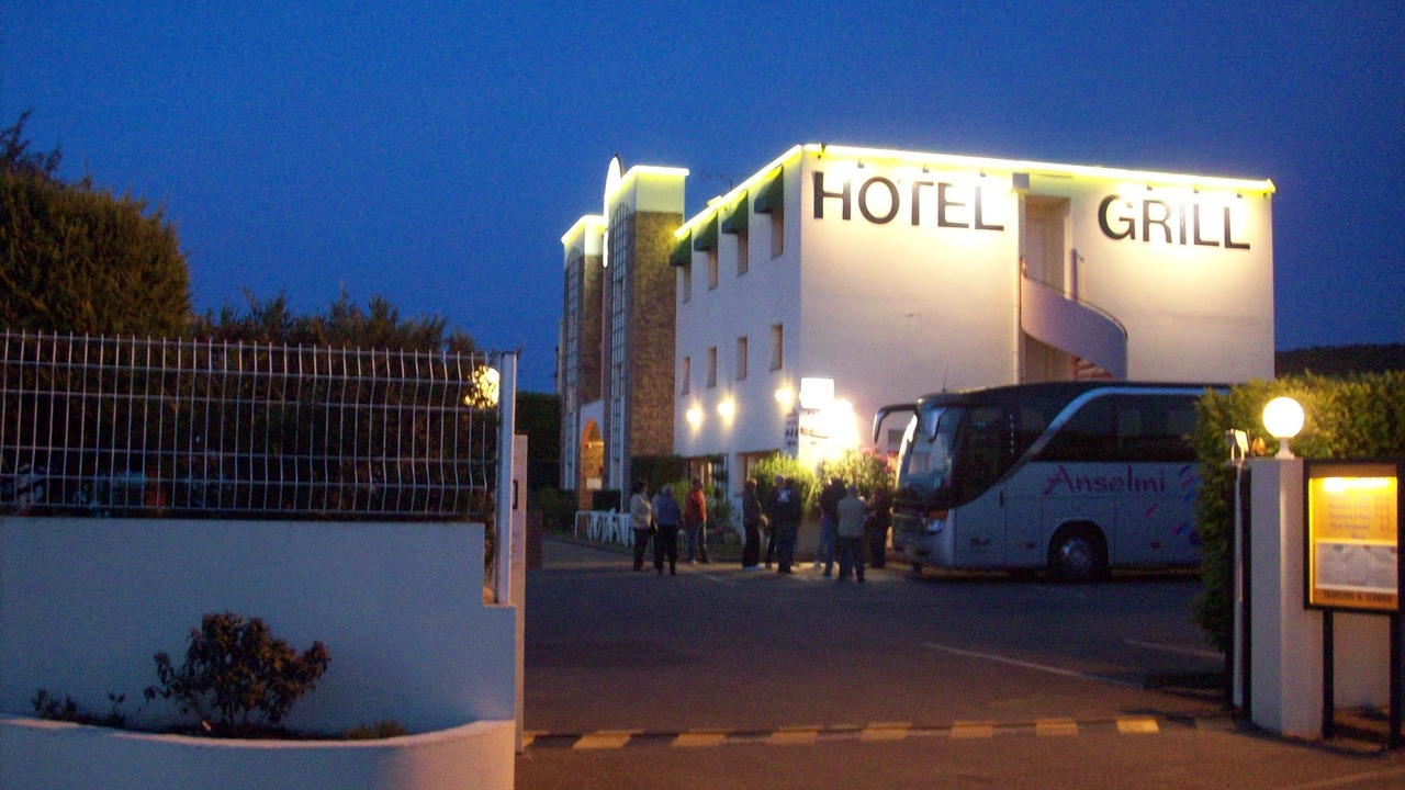 Photo of Outdoor in Epone