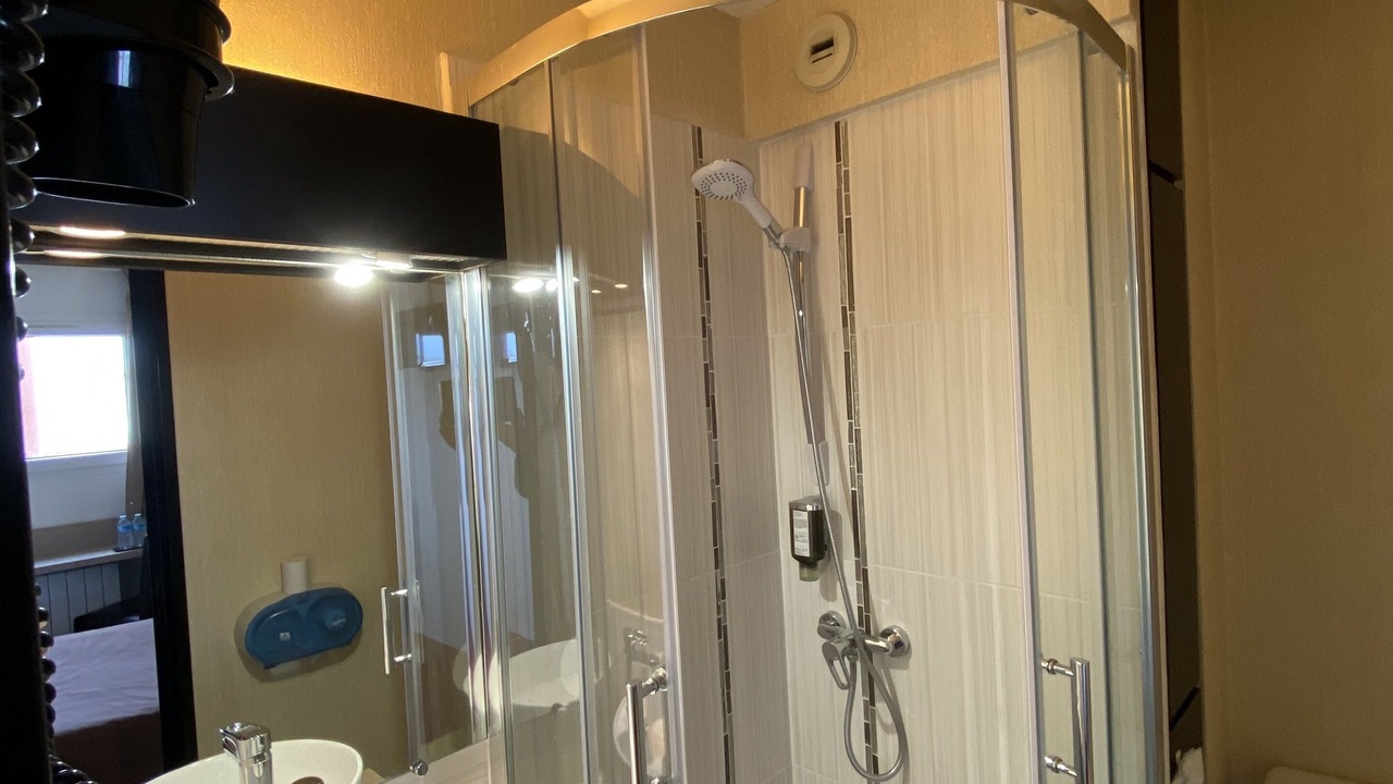 Photo of Others in Epone