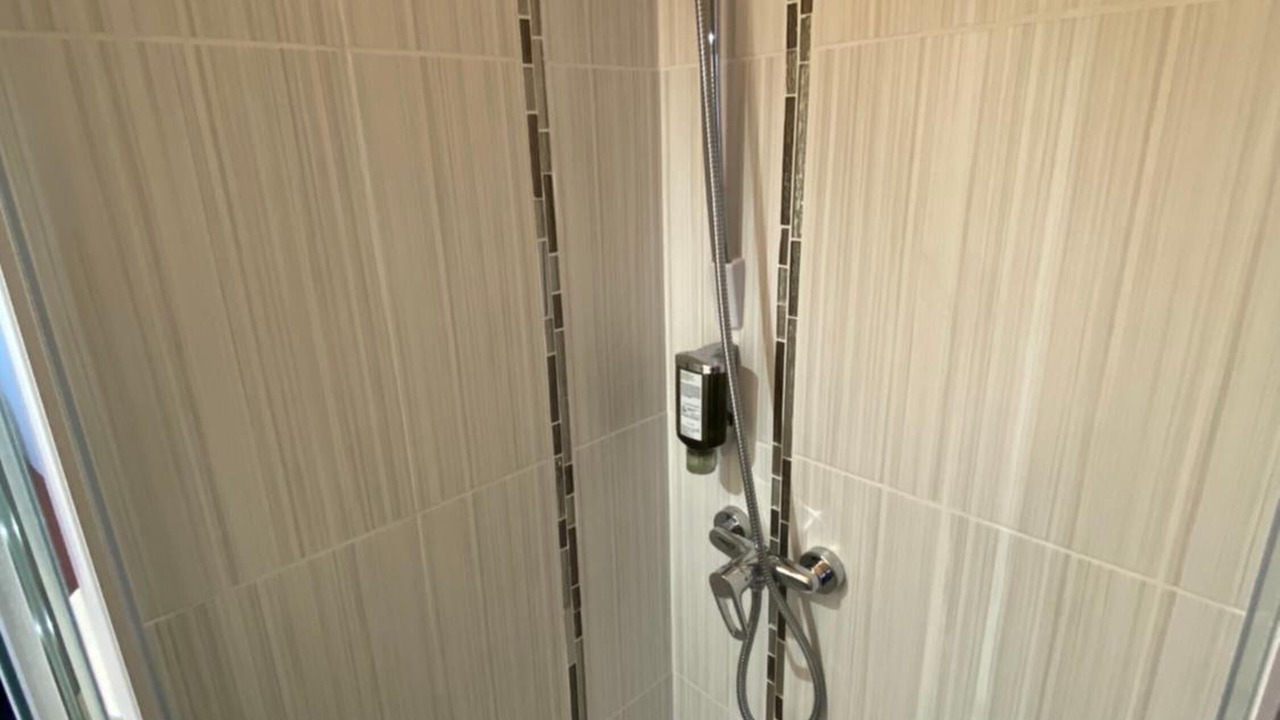 Photo of Others in Epone