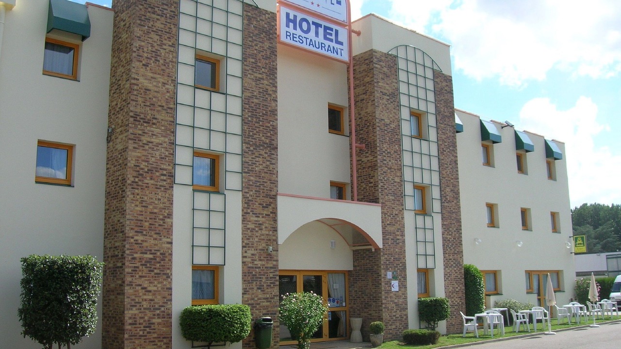 Photo of Outdoor in Epone