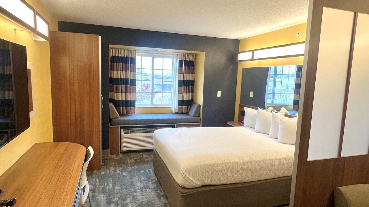 Photo of Bedroom in Chili Center