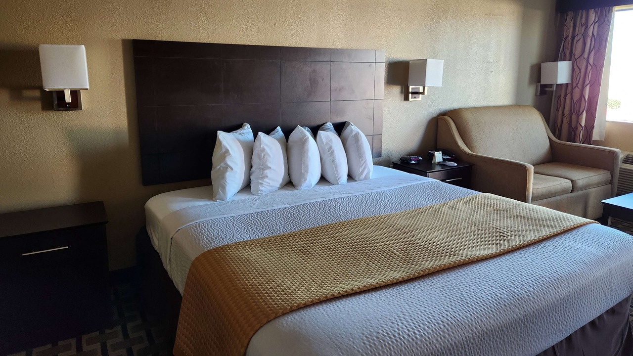 Photo of Bedroom in Baytown