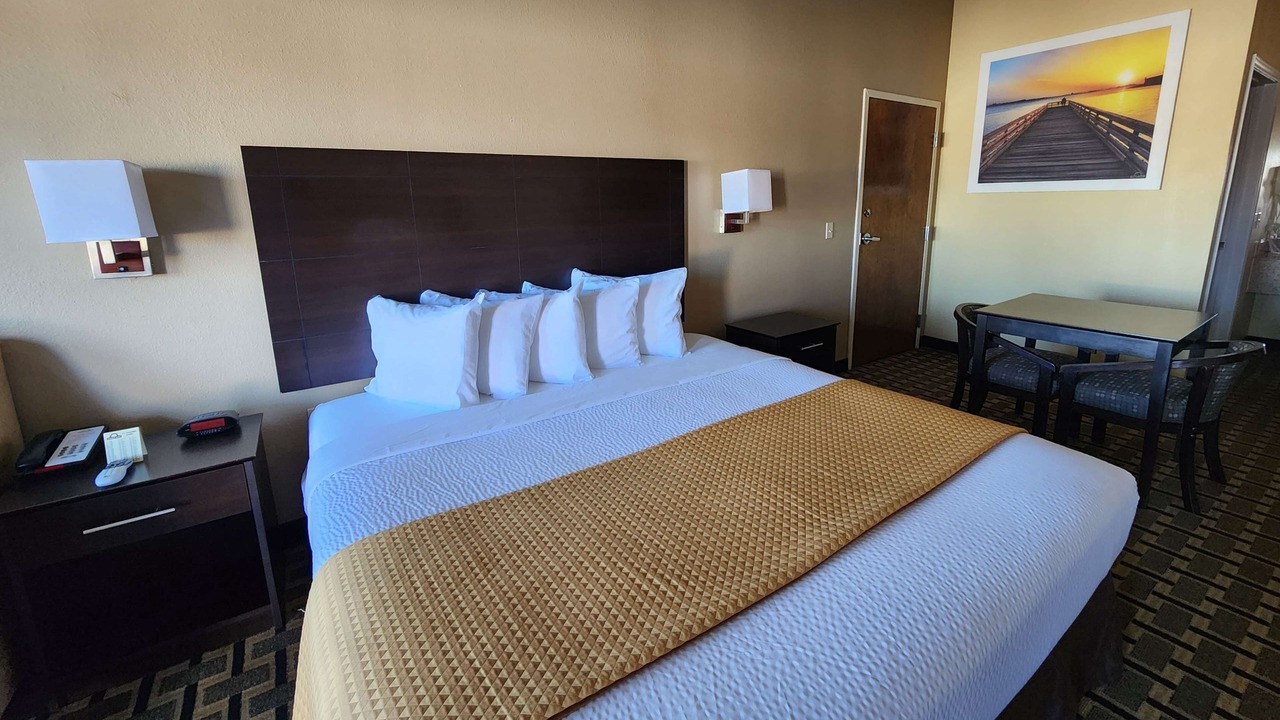Photo of Bedroom in Baytown