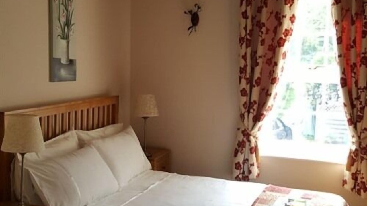 Photo of Others in Cheselbourne