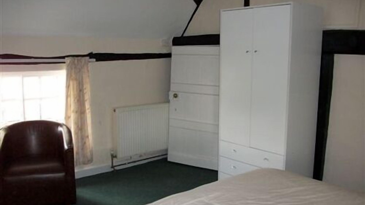 Photo of Bedroom in Seer Green