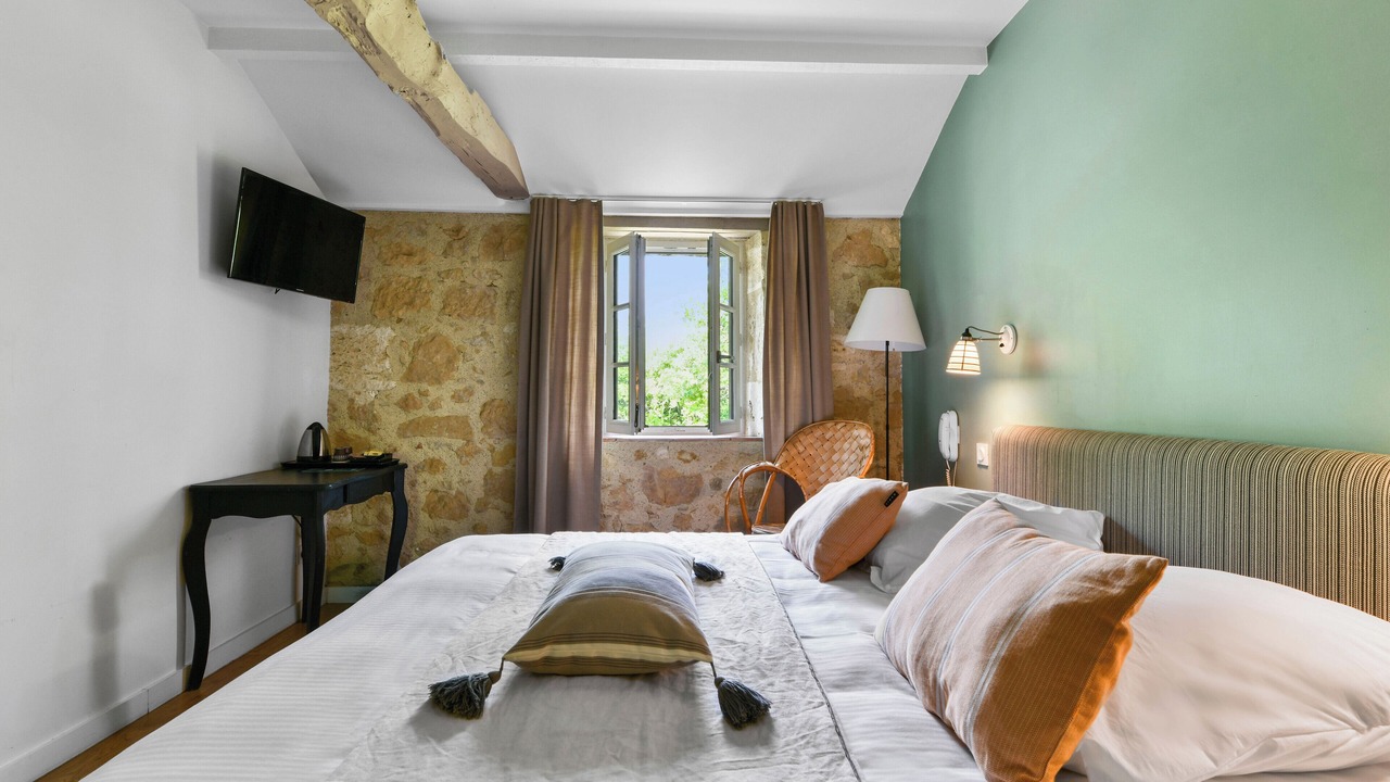 Photo of Bedroom in Maignaut-Tauzia