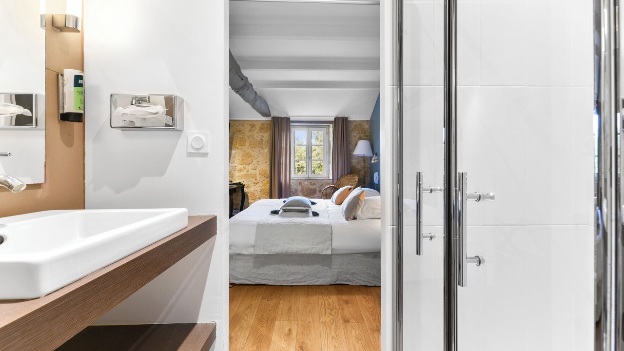 Photo of Bedroom in Maignaut-Tauzia