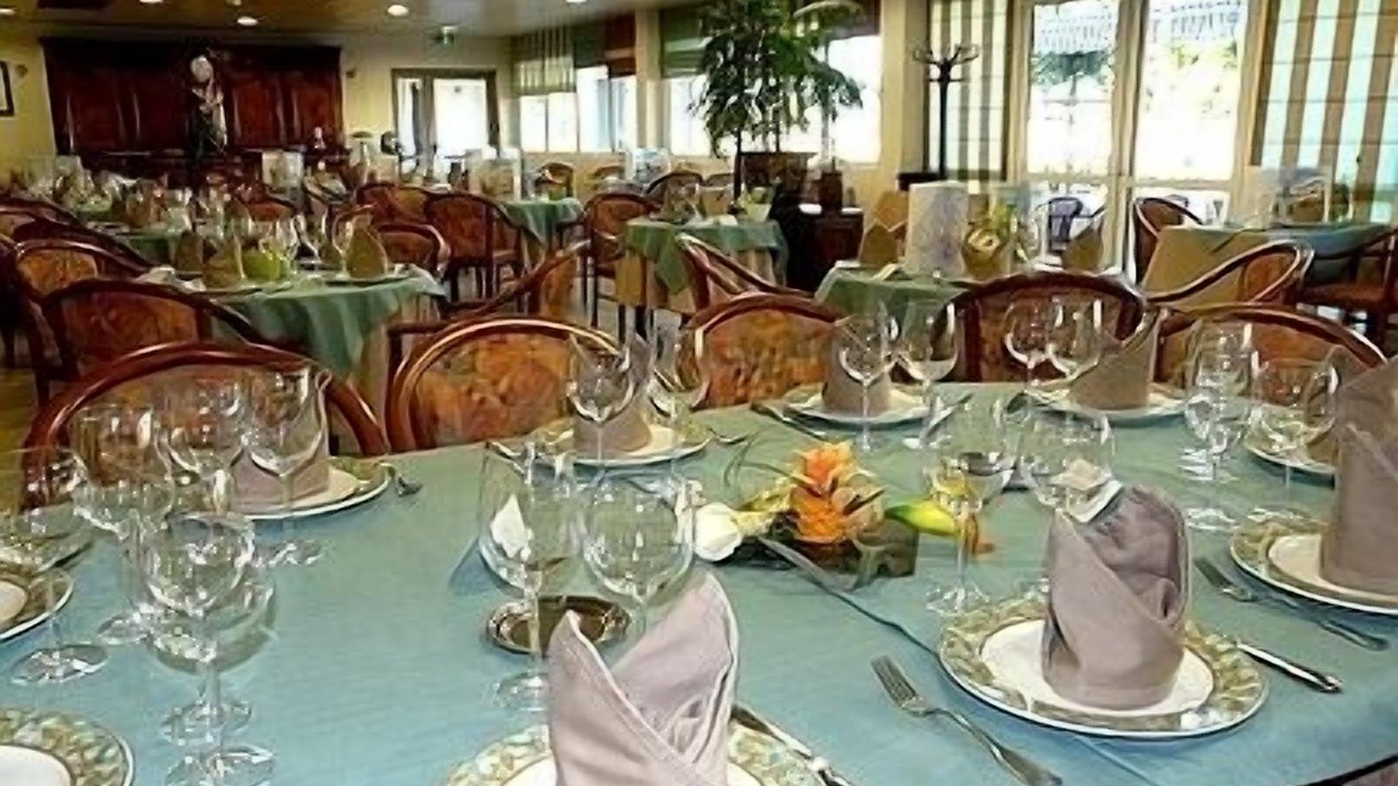 Photo of Others in Sarcey