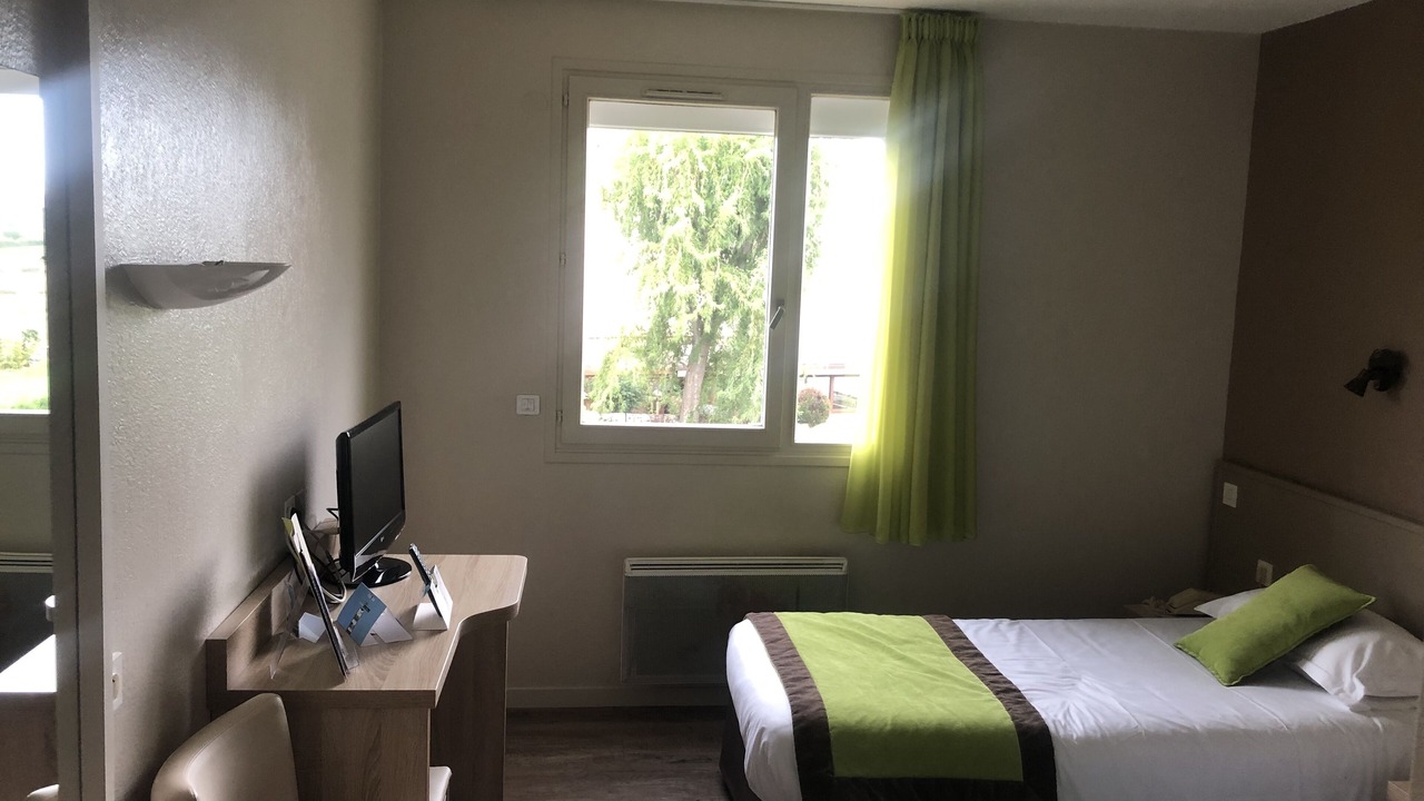 Photo of Bedroom in Sarcey