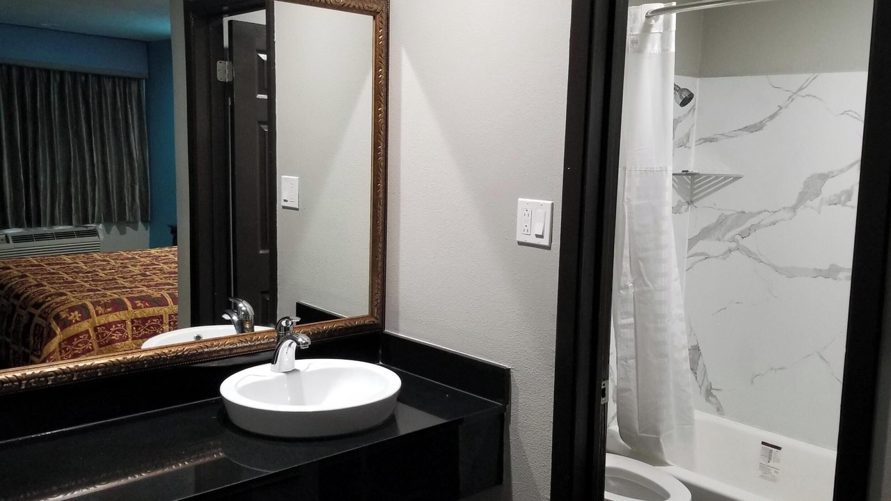 Photo of Bedroom in Mesquite