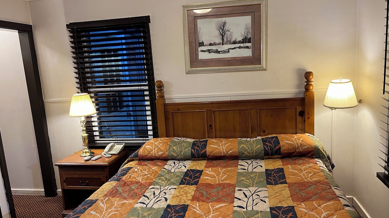 Photo of Bedroom in Altaville