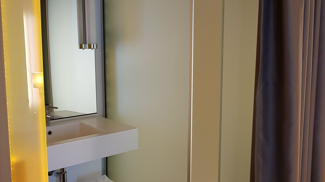 Photo of Bathroom in Reze