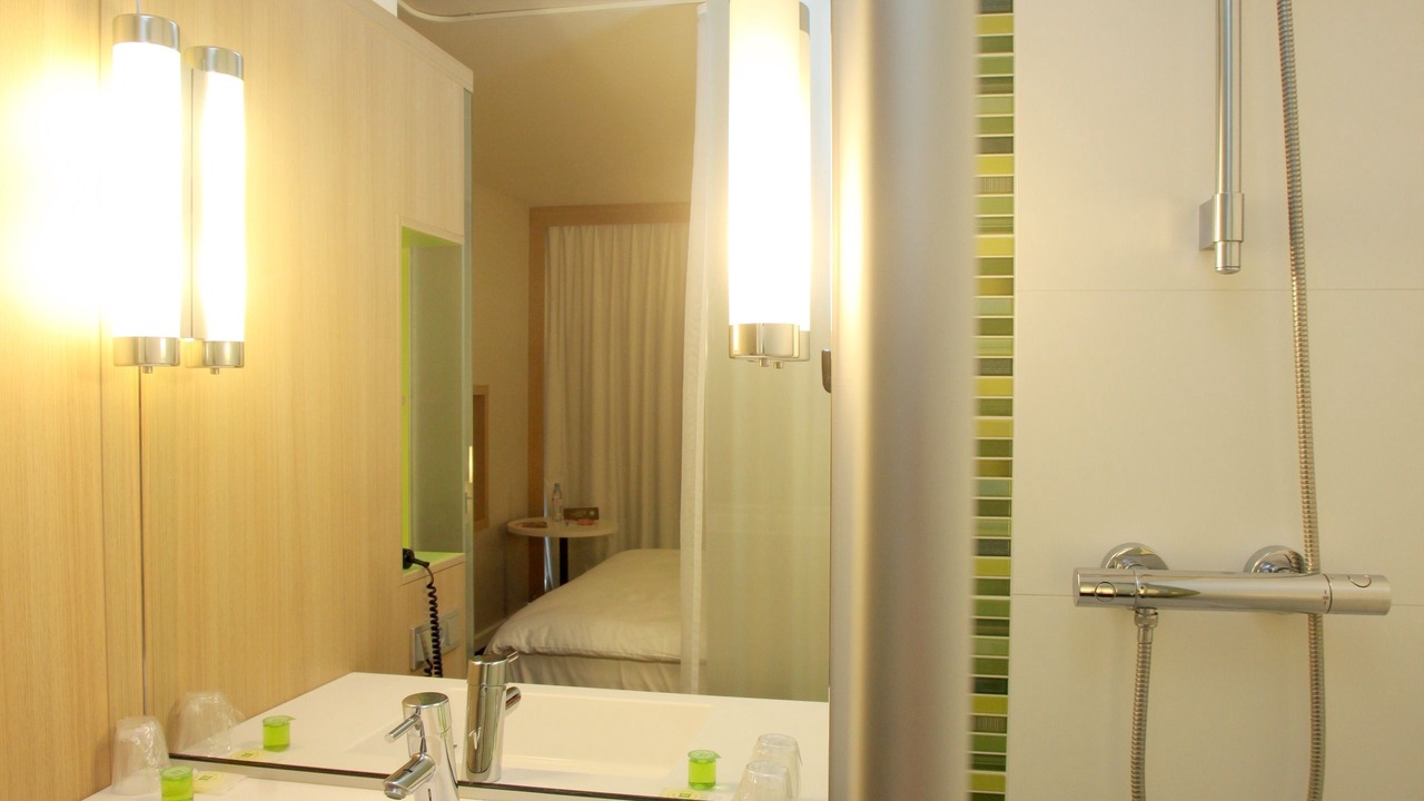 Photo of Bathroom in Reze