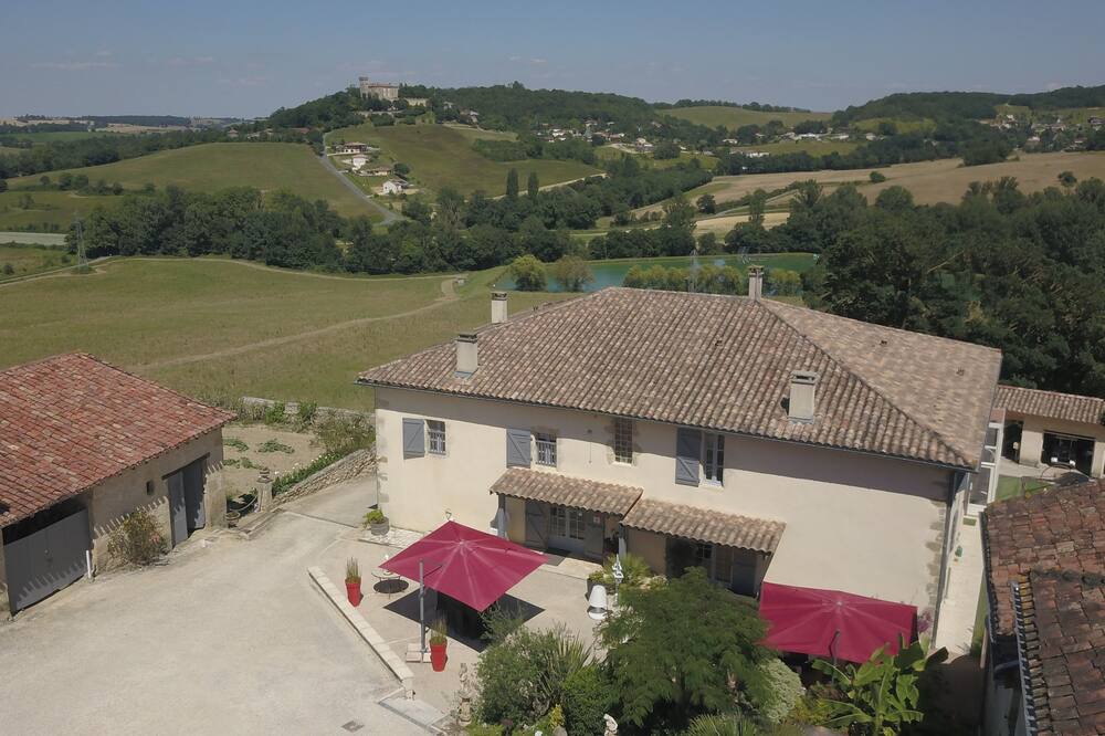 Photo of Outdoor in Auch