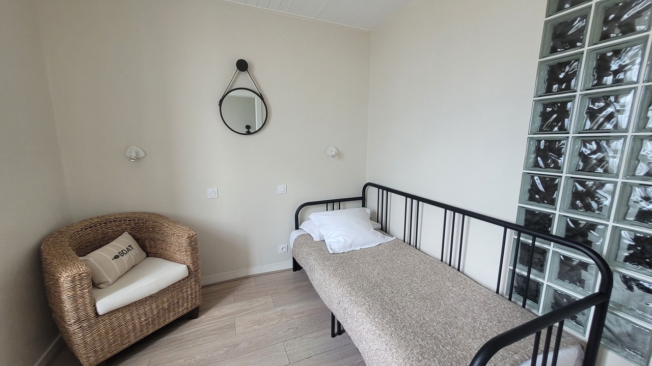 Photo of Bedroom in La Rogere