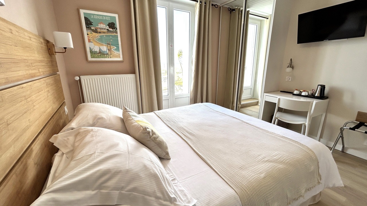 Photo of Bedroom in La Rogere