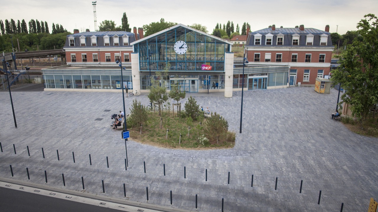 Photo of Others in Bethune