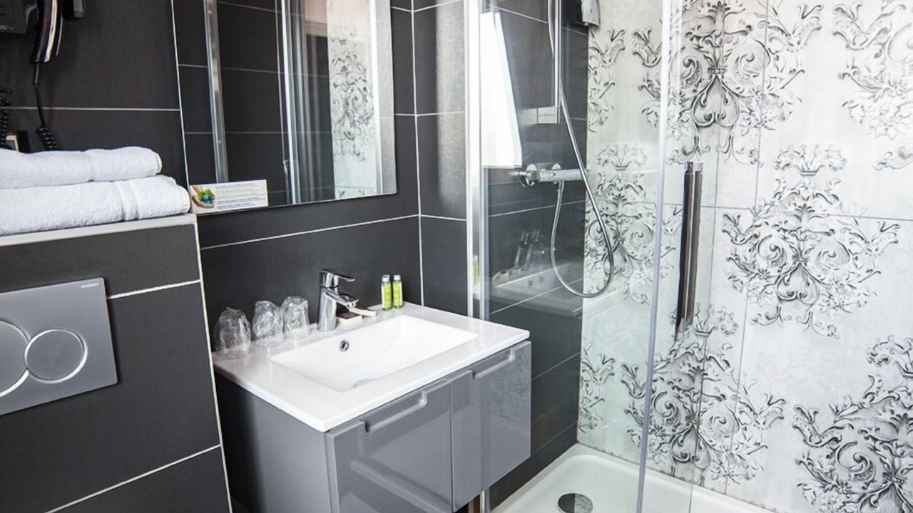 Photo of Bathroom in Bethune