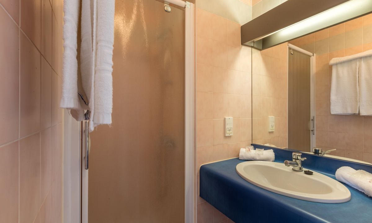 Photo of Bathroom in Cazeres-sur-l'Adour