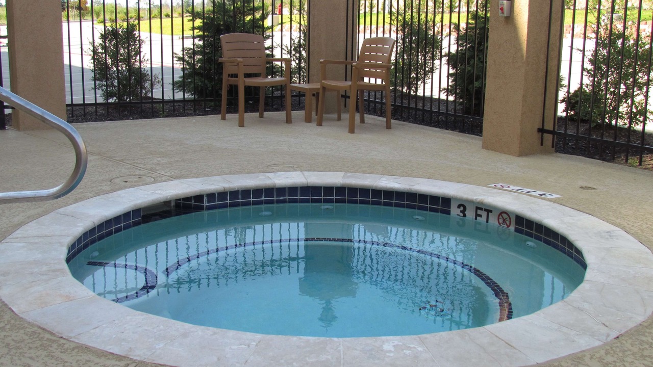 Photo of Outdoor in Center