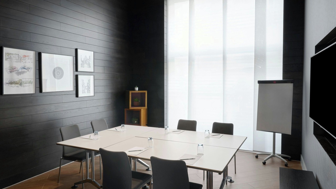 Photo of Others in Custom House