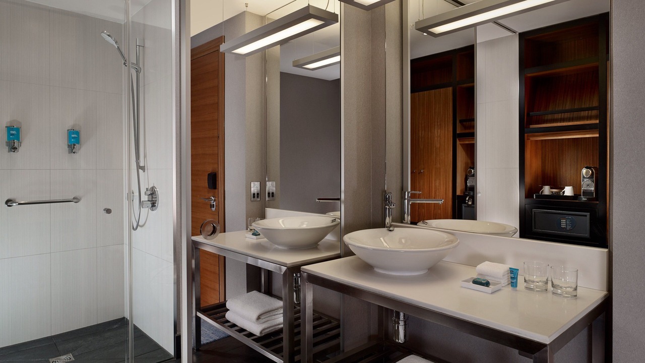 Photo of Bathroom in Custom House