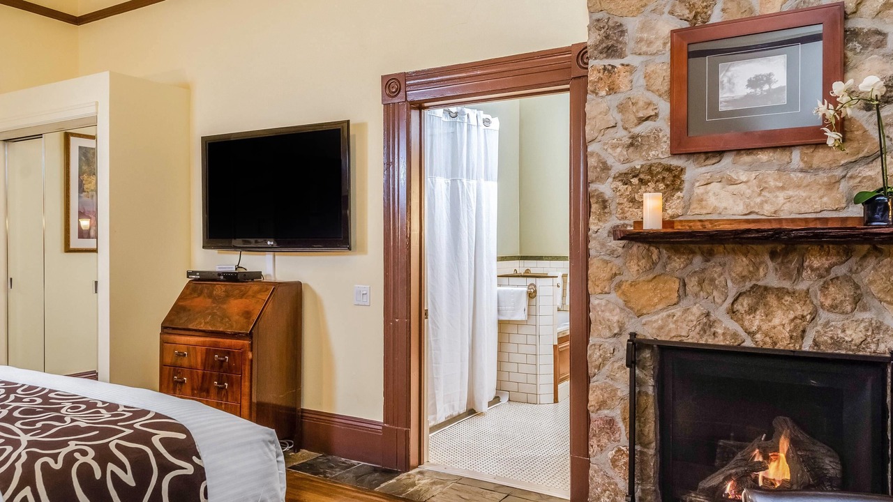 Photo of Bedroom in Napa