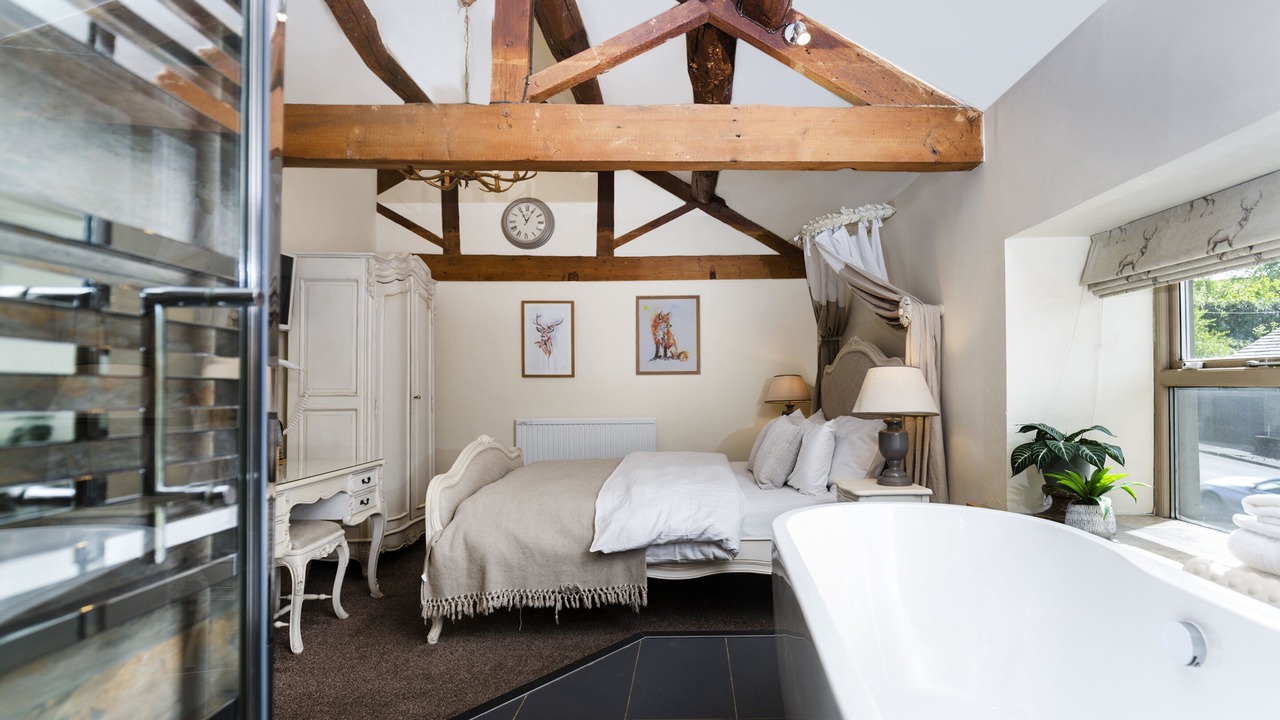 Photo of Others in Barkisland