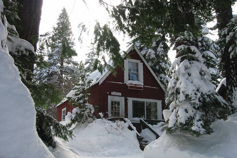 Photo of Bedroom in Tahoma