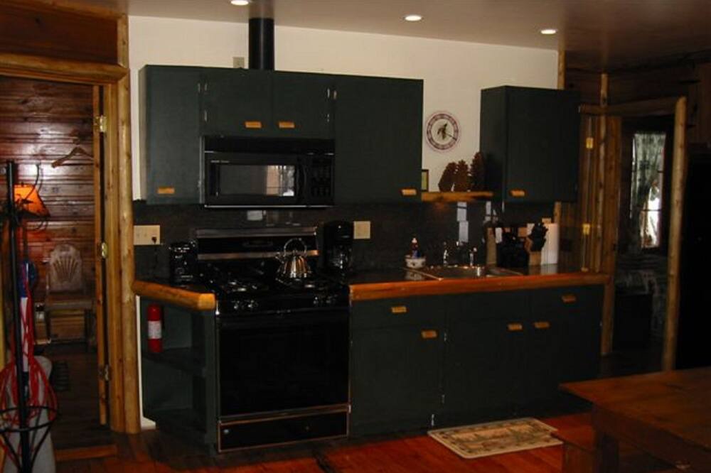 Photo of Kitchen in Tahoma