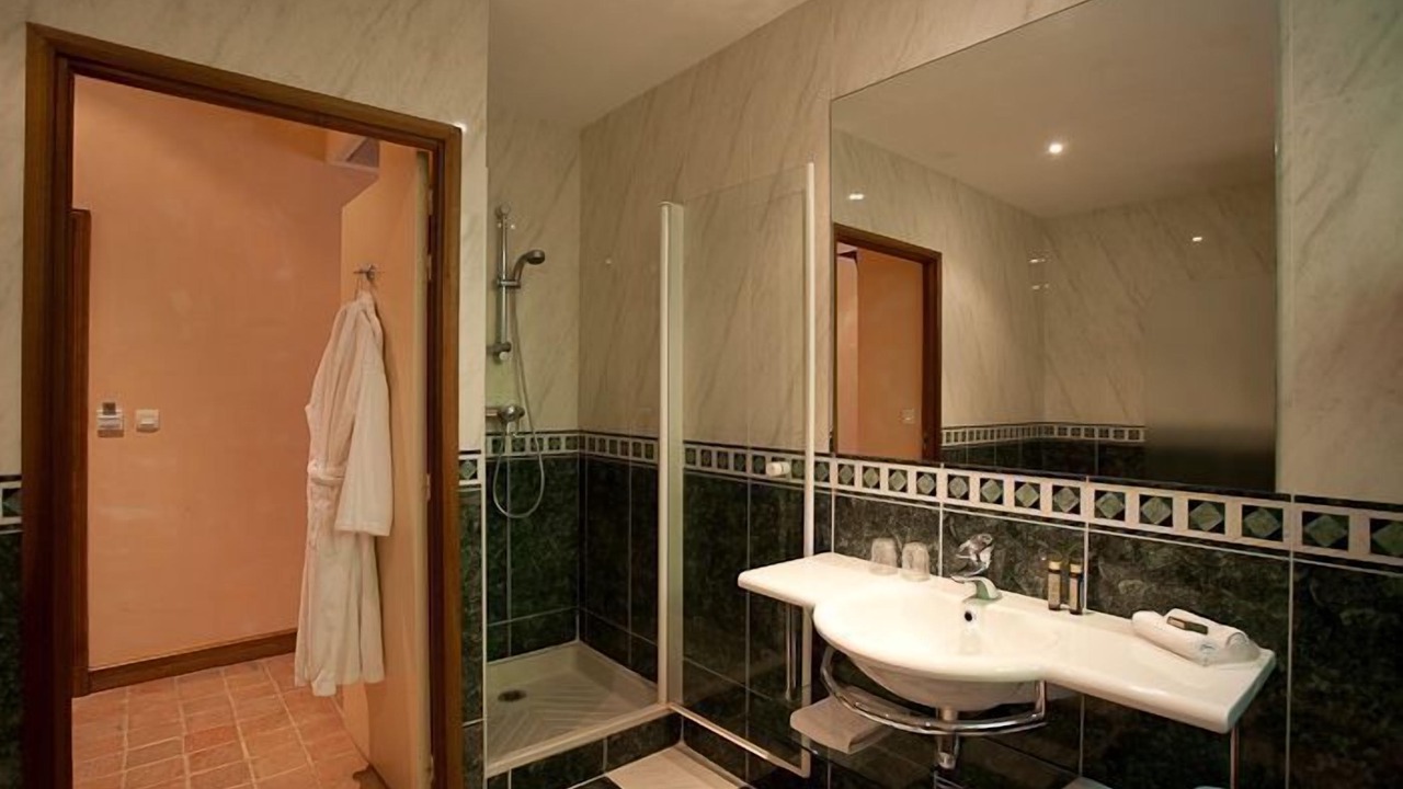 Photo of Bedroom in Sainte-Maure-de-Touraine
