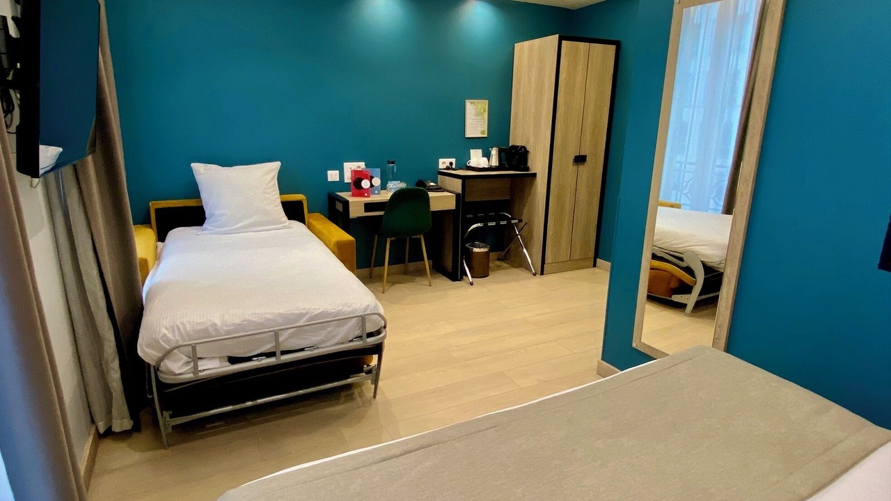 Photo of Bedroom in Clichy