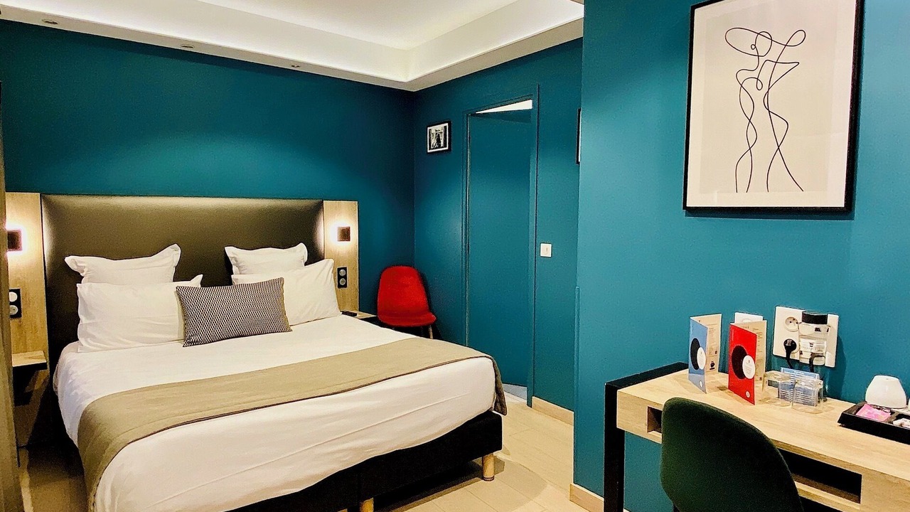 Photo of Bedroom in Clichy