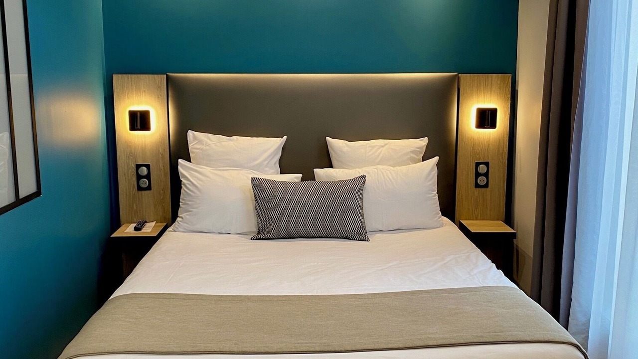 Photo of Bedroom in Clichy